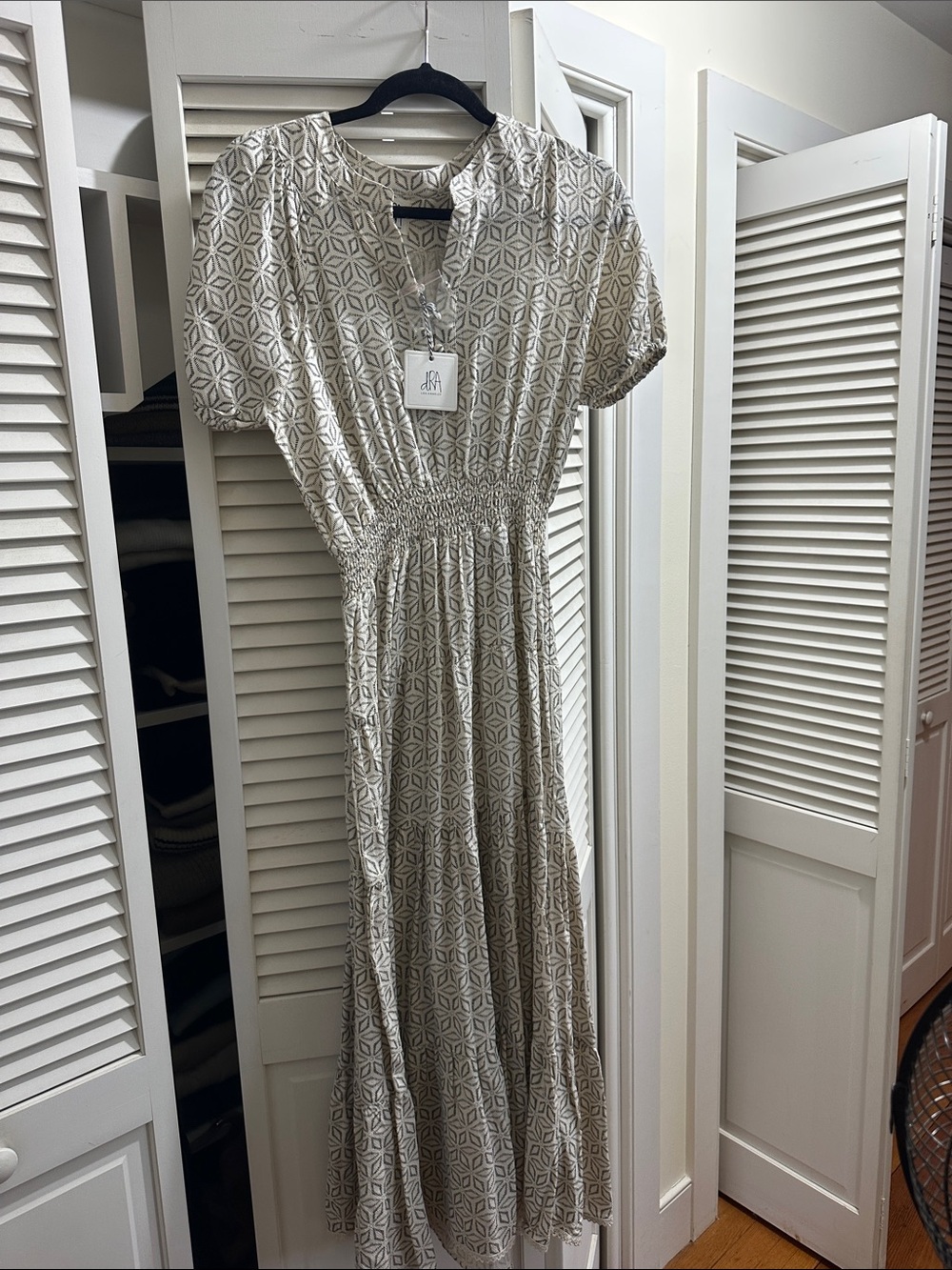 dRA Women's Cream Geometric Maxi Dress
